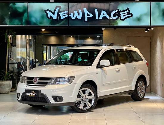 FIAT FREEMONT 2.4 PRECISION 16V GASOLINA 4P AUTOMÁTICO